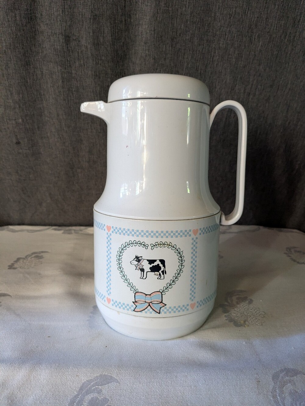 VNTG COW CARAFE/PITCHER